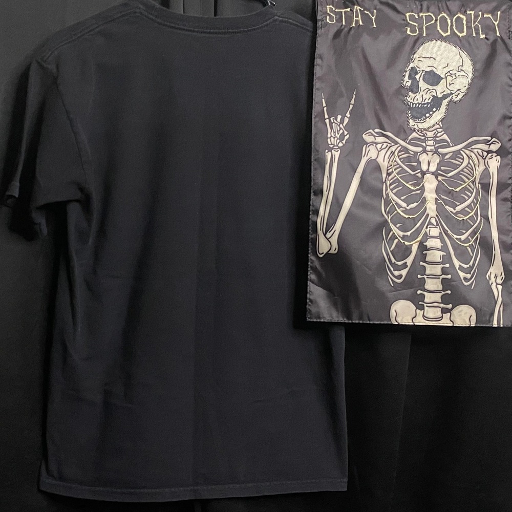 TeeFury Sherlock Holmes Comic Graphic Tee Detective Tales Black‎ Size M - Picture 2 of 3